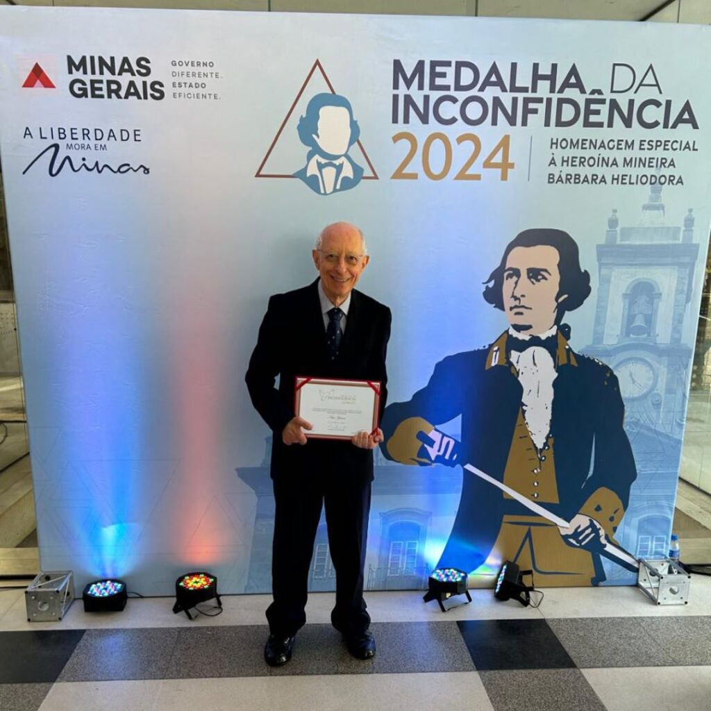 Nivio Ziviani, professor emérito do DCC/UFMG, recebe a Grande Medalha da Inconfidência